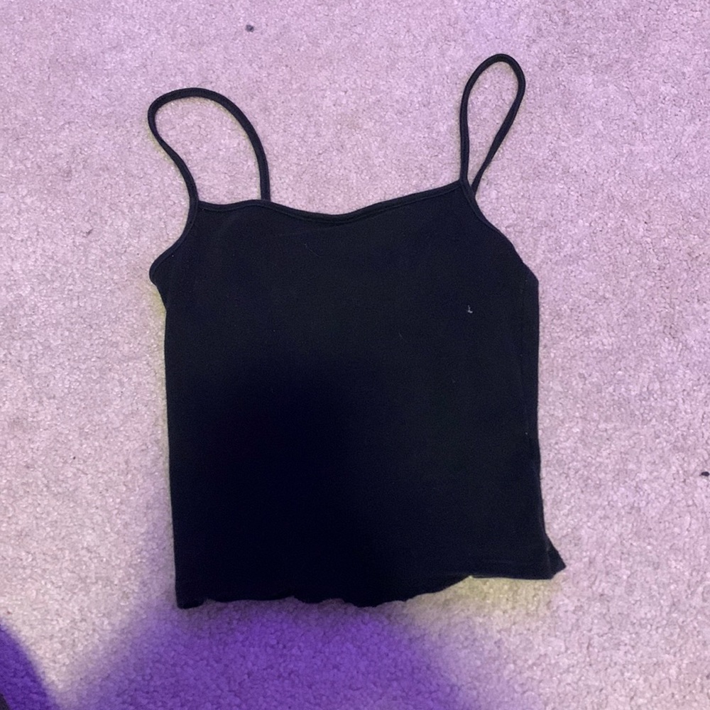 black tank top